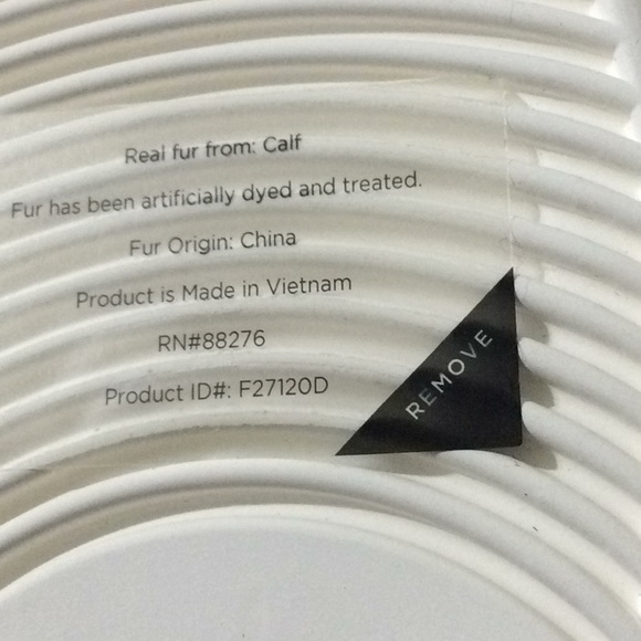 COPY - Ugg slip On Sneakers - Picture 11 of 11